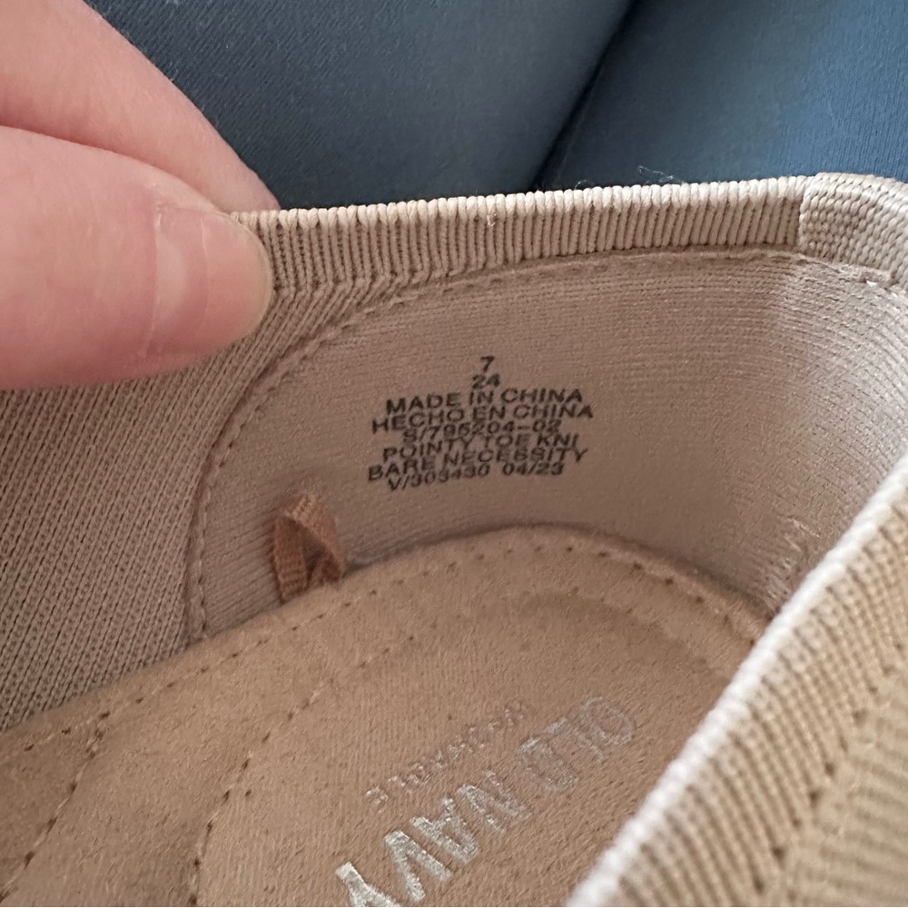 Old Navy “Rothy Style” Pointy Toe Flats - Picture 8 of 8